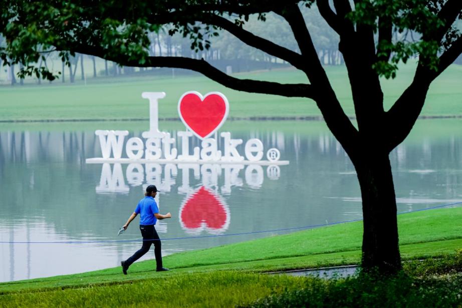 1730701802743308.jpg 1730701802743308.jpg